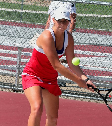 Lady Crusader Tennis