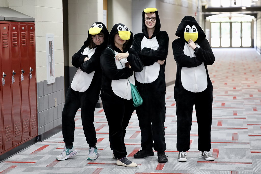 spirit week dynamic duo penguins