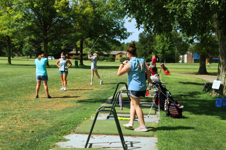 Girls Golf 2020 Fall Practice